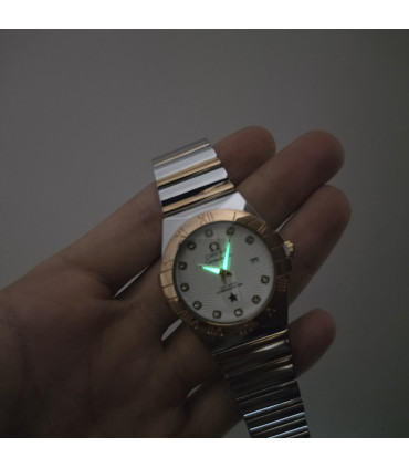 ساعت مردانه مدل امگا کانسلیشن صفحه سفید